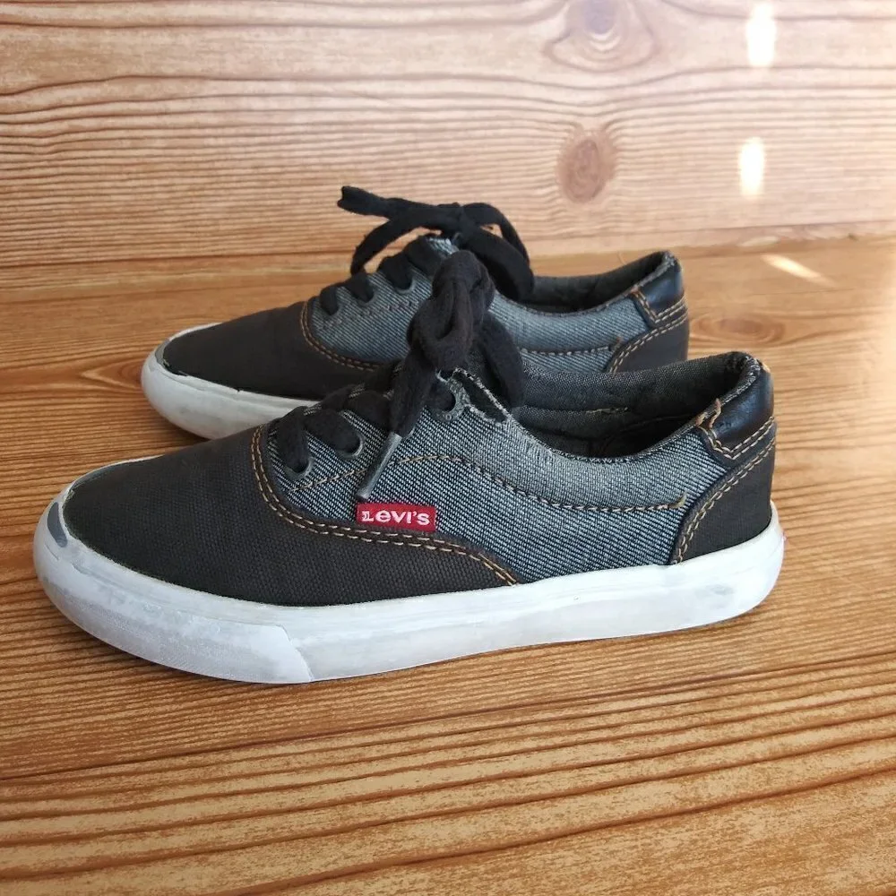 LEVI'S blue denim boy's sneakers size 12
